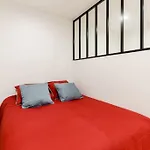 Sweet Central-Paris Studio